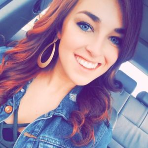 Meet your Posher, Lauren